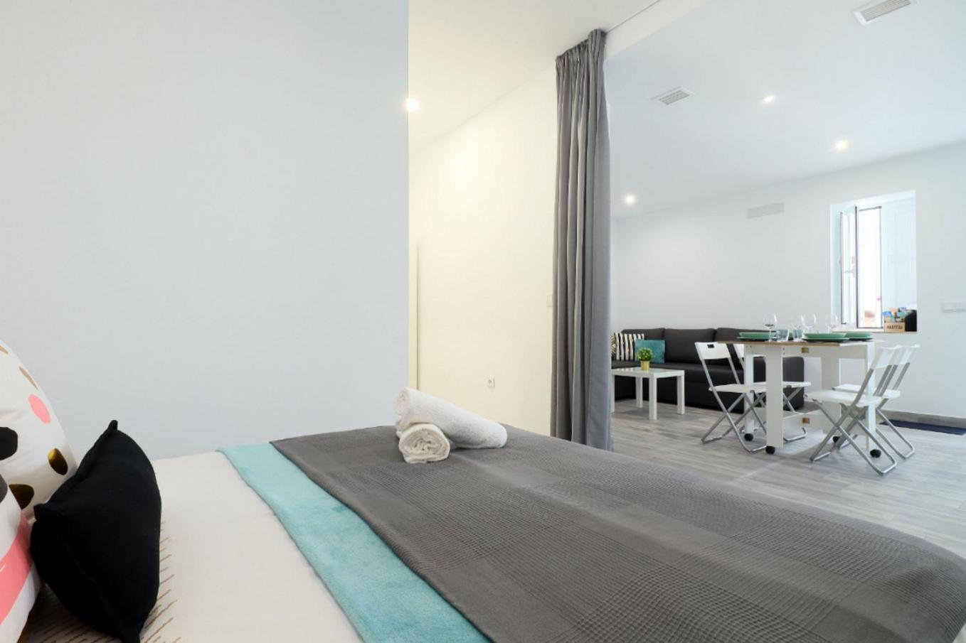 Acogedor Loft En Bajo Centrico Con Parking Wifi Apartment กอร์โดบา ภายนอก รูปภาพ